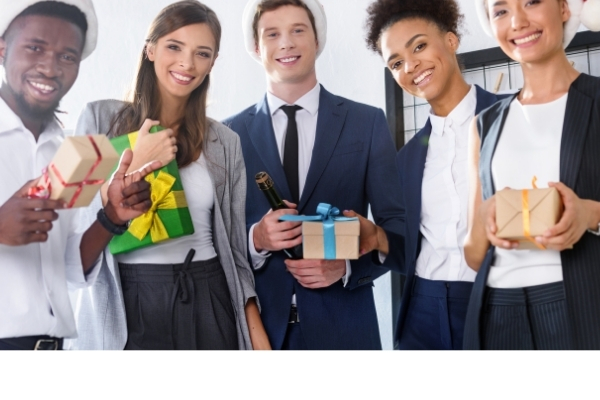 Importance of Festive Gifts for Business Promotion